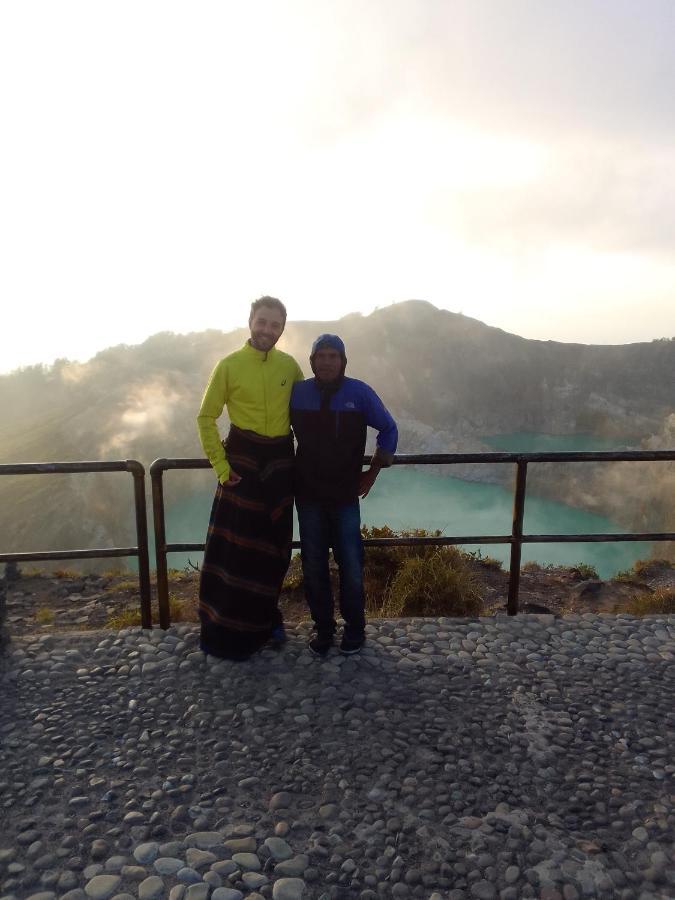 Shila Guest House Kelimutu Buitenkant foto